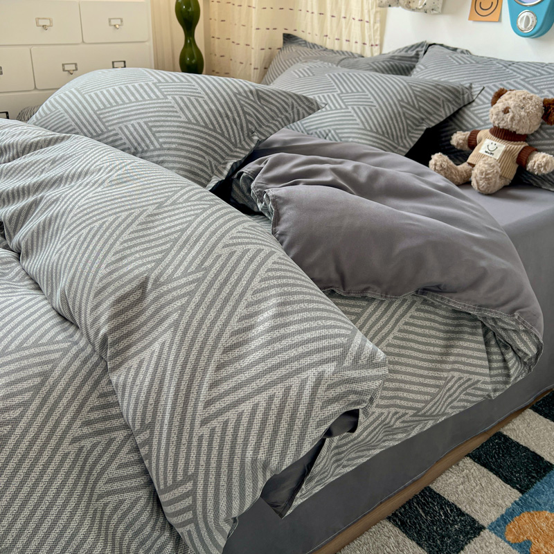 Linen Duvet Cover - ชุดเครื่องนอนลายเรขาคณิตสีเทา 4 ชิ้น ชุดผ้าห่มลายทางเชฟรอนทันสมัย พร้อมปลอกหมอน ผ้าปูที่นอนนุ่ม